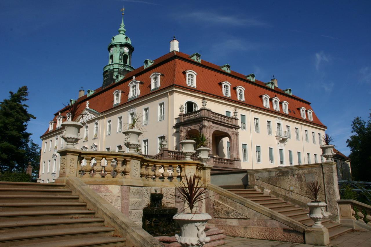 Schlossgasthaus Lichtenwalde Exteriér fotografie